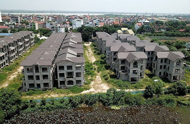 thị trường bất động sản hạ nhiệt suy yếu