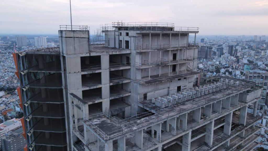 dự án bds dang dở