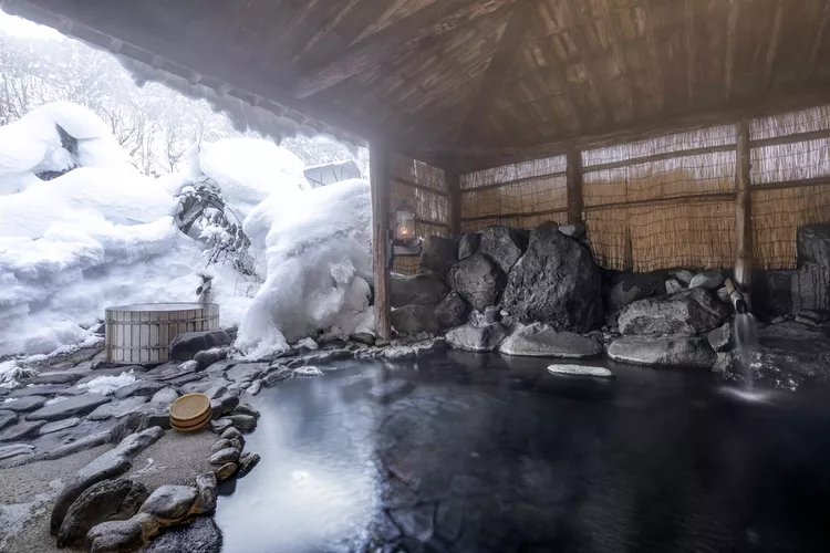 du lịch nhật bản tắm Onsen