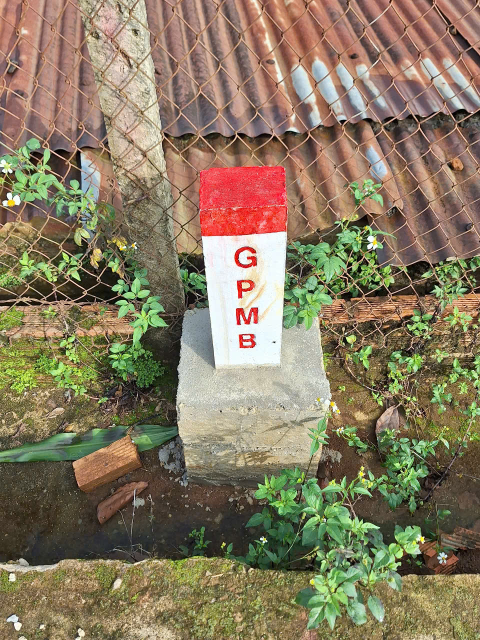 cam-coc-giai-phong-mat-bang-lam-cao-toc-lien-khuong (1) giải phóng mặt bằng cao tốc bảo lộc liên khương