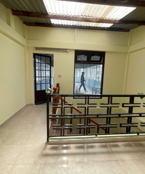 nhà nguyên căn đà lạt bán