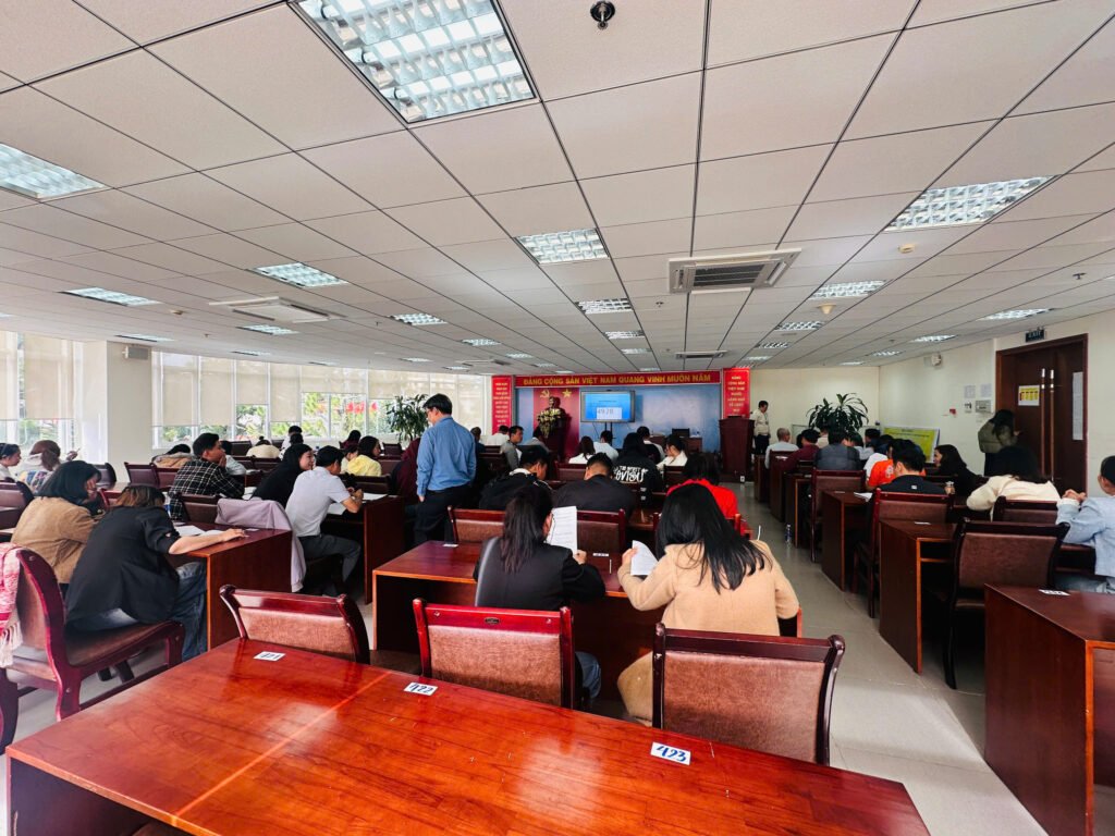 Thi-chung-chi-moi-gioi-BDS-Lam-Dong (3) kỳ thi sát hạch chứng chỉ môi giới bds Lâm đồng