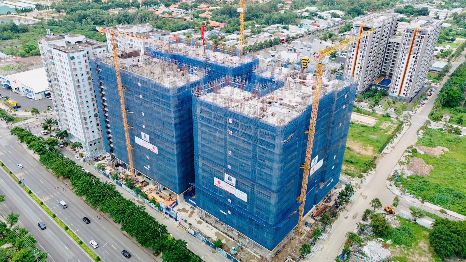 tiến độ thi công maison grand phú mỹ