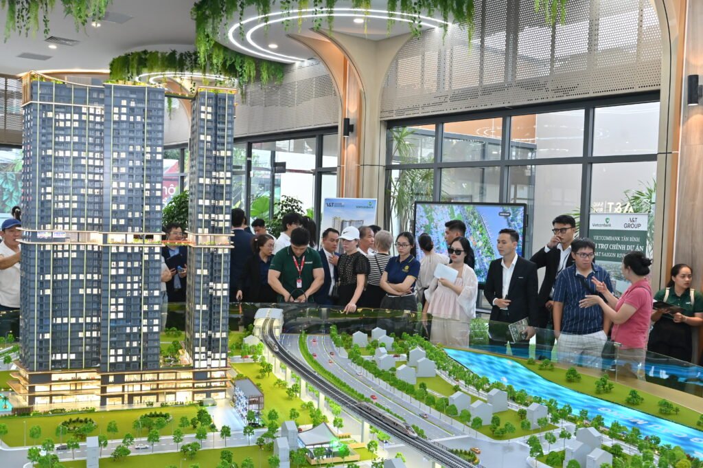 sales gallery A&T Riverside saigon